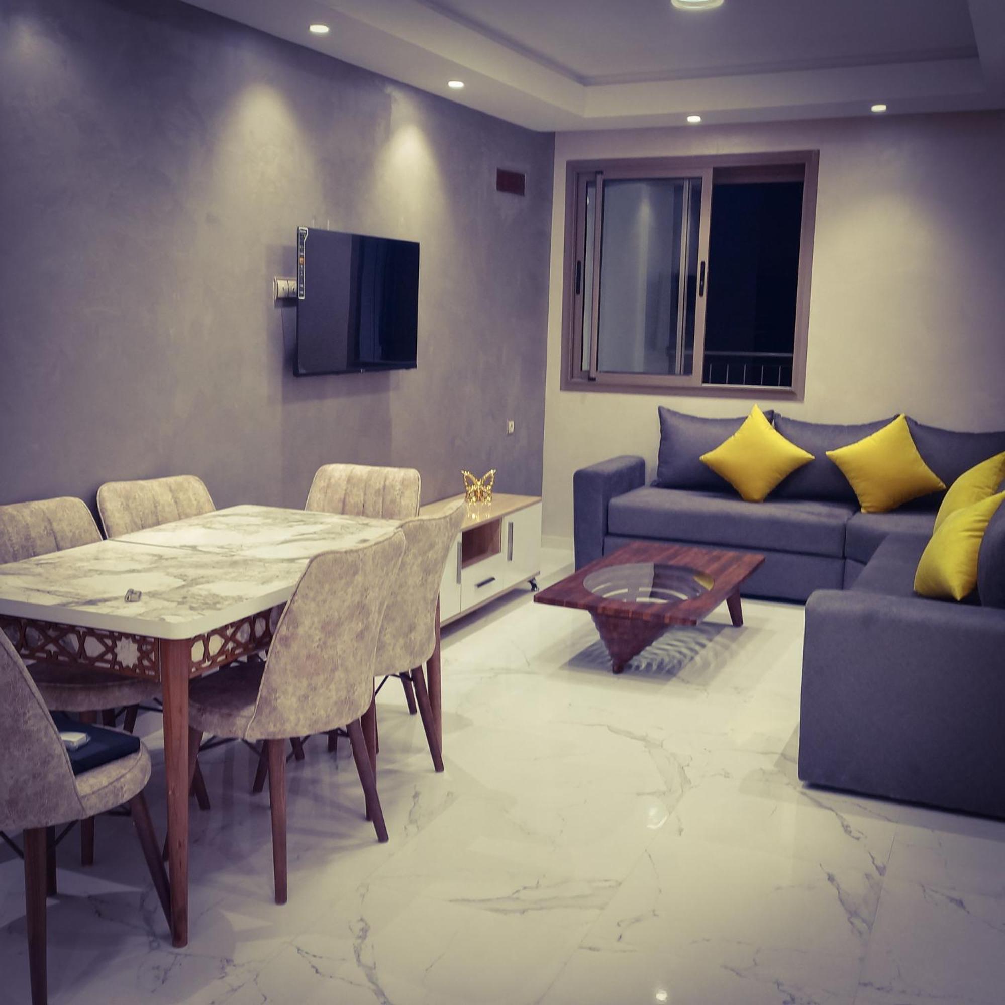 Super Apartement Totalement Neuf Et Climatise A Cote Du Centre Commercial Marjane M2 Tanger Extérieur photo