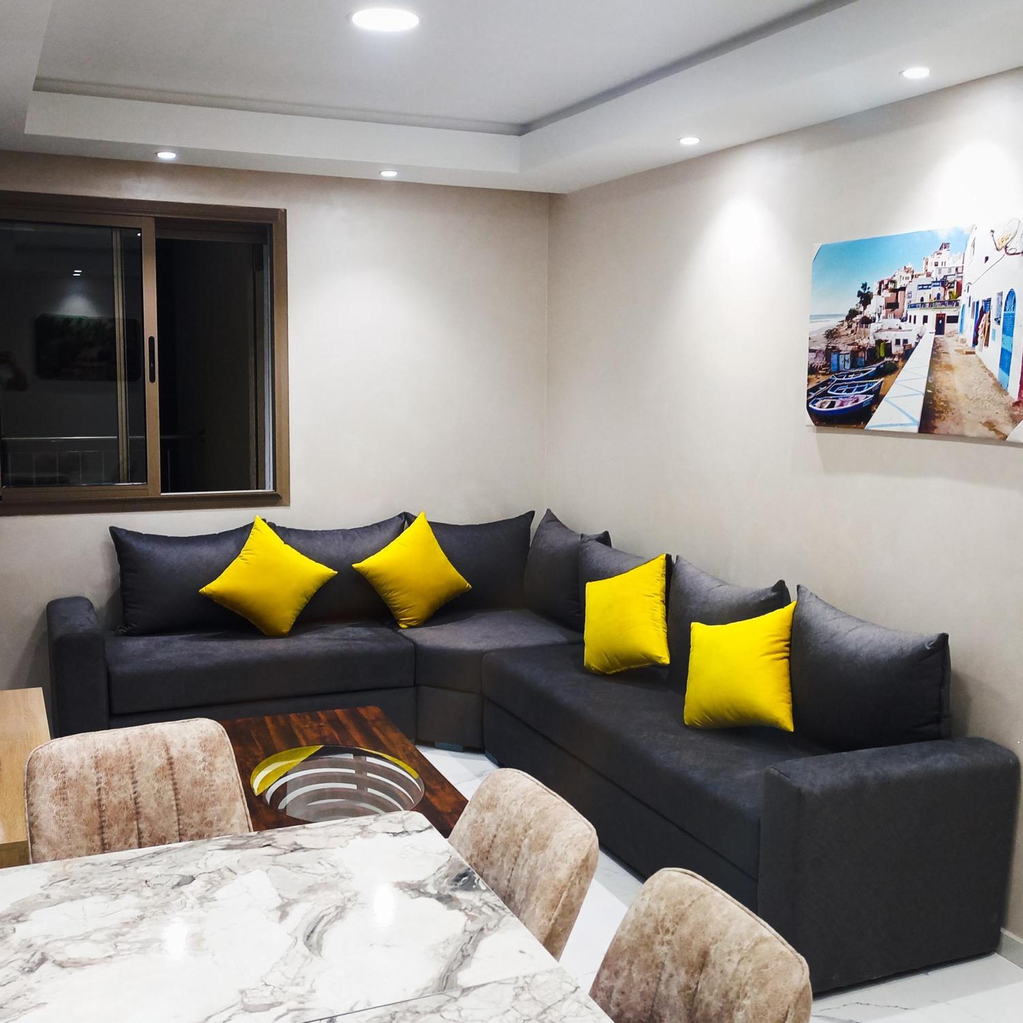 Super Apartement Totalement Neuf Et Climatise A Cote Du Centre Commercial Marjane M2 Tanger Extérieur photo